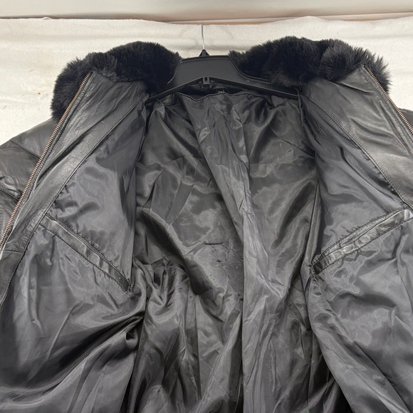 Black Leather Puffer Jacket with Fur Collar 3XL - Picture 12 of 16